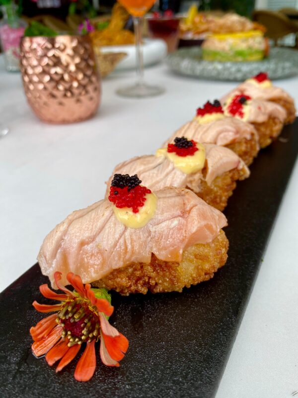 Salmón Crunch Rice – La Cevicheria Peruvian Cuisine – Sirviendo ...